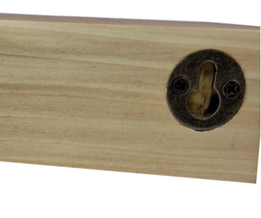 An example of a keyhole hanger on the rear of the plaque