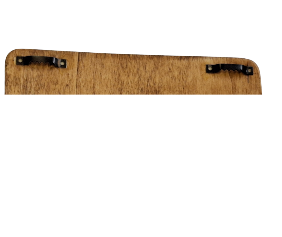 Rear of plaque showing 2 sawhook hangers