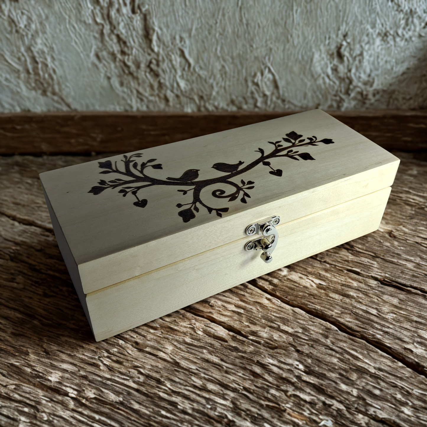 Poplar bird partition box.